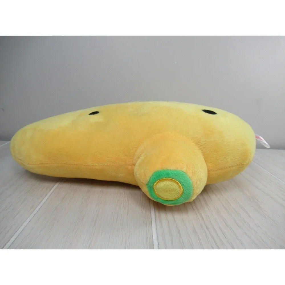 I Heart Guts  I'm a‎ Liver Not a Fighter plush yellow USED w/ flaw READ